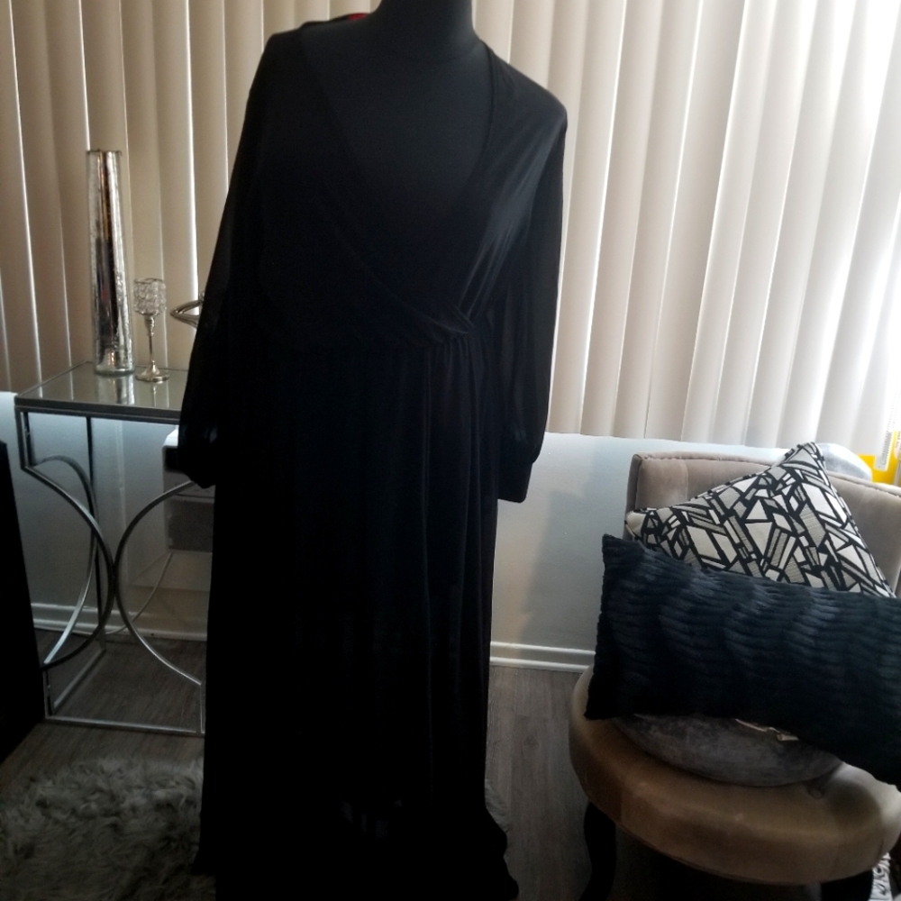 XTaren Plus Size BlackSheer Long Sleeve Maxi Dres